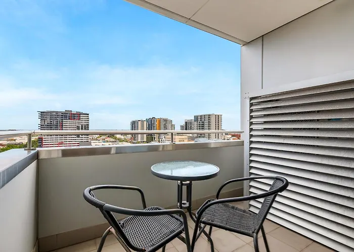 Adelaide Central Skyline Panoramic Suite Four