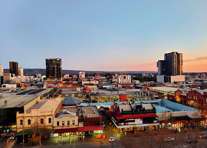 Adelaide Central Skyline Panoramic Suite Four