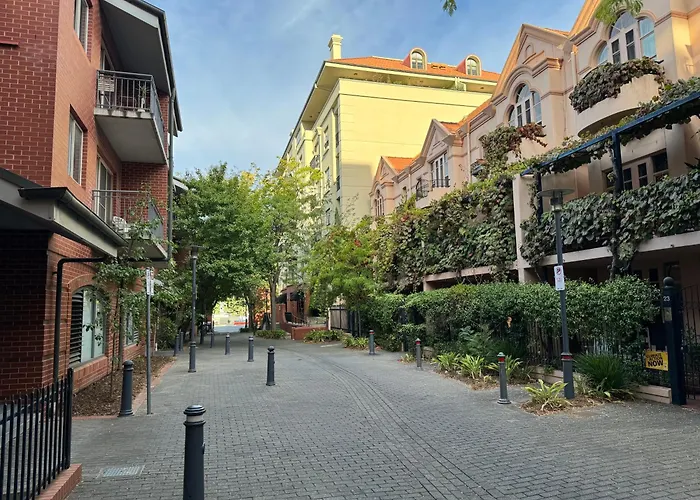 East End, 2 Bedroom Apartment, In Ideal Location Adelaide