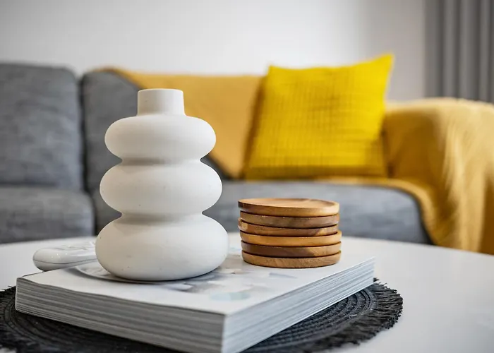 Chic Flinders Park Getaway Apartment Adelaide