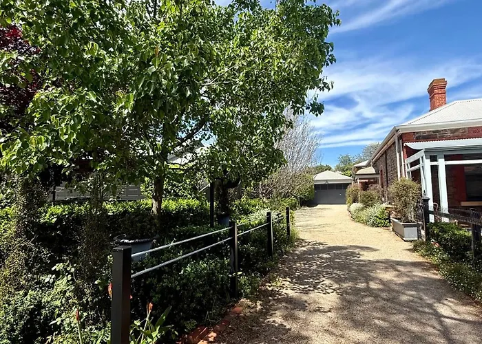 Hollidge House 5 Star Luxury Apartments Adelaide