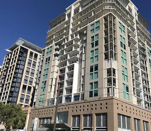 96 North Terrace Embassy Apartment Adelaide