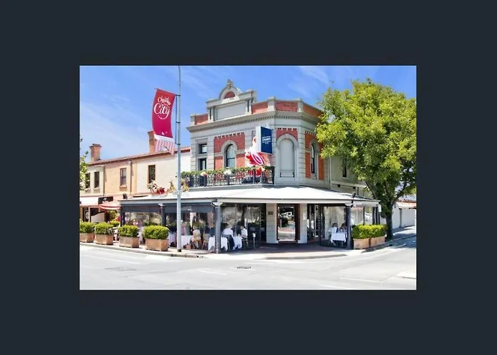 One Adelaide Cbd , With 1 Carpark Apartment